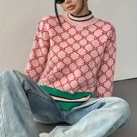 Pink Argyle Women's Sweater - Picture 6 of 7